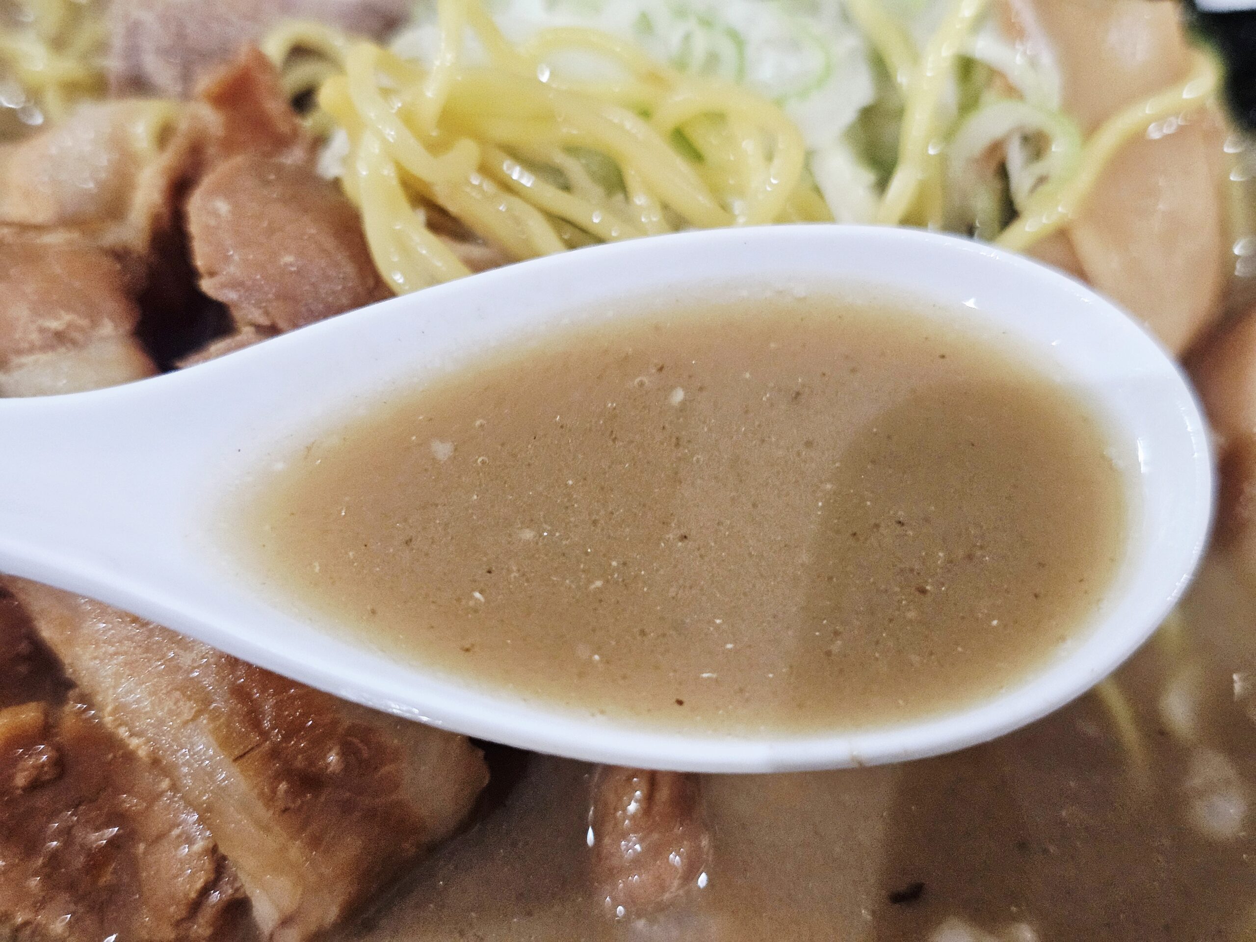 一条流がんこラーメン金町のしょっぱ旨い純正100スープ