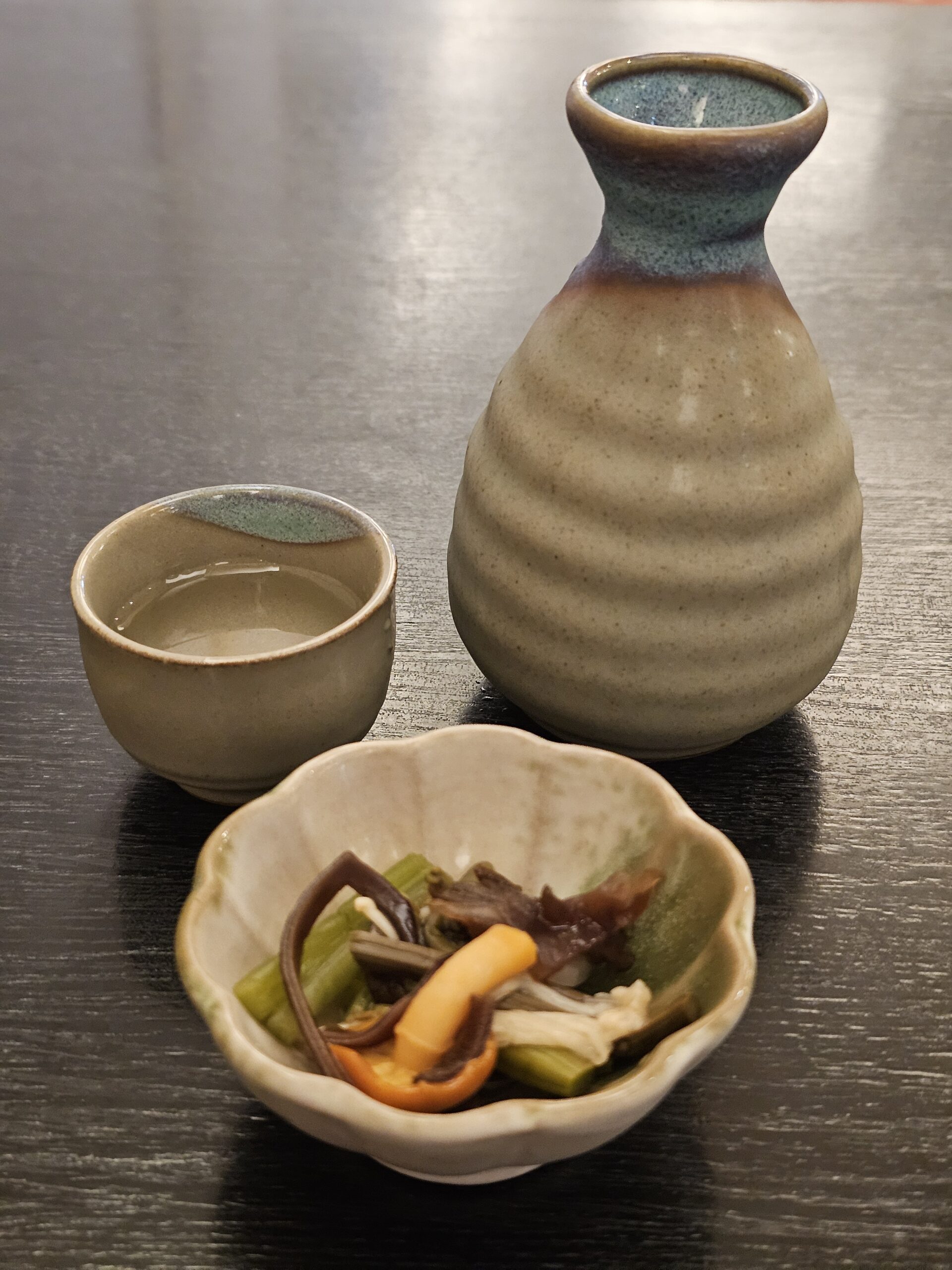 日本酒 八千穂と小鉢