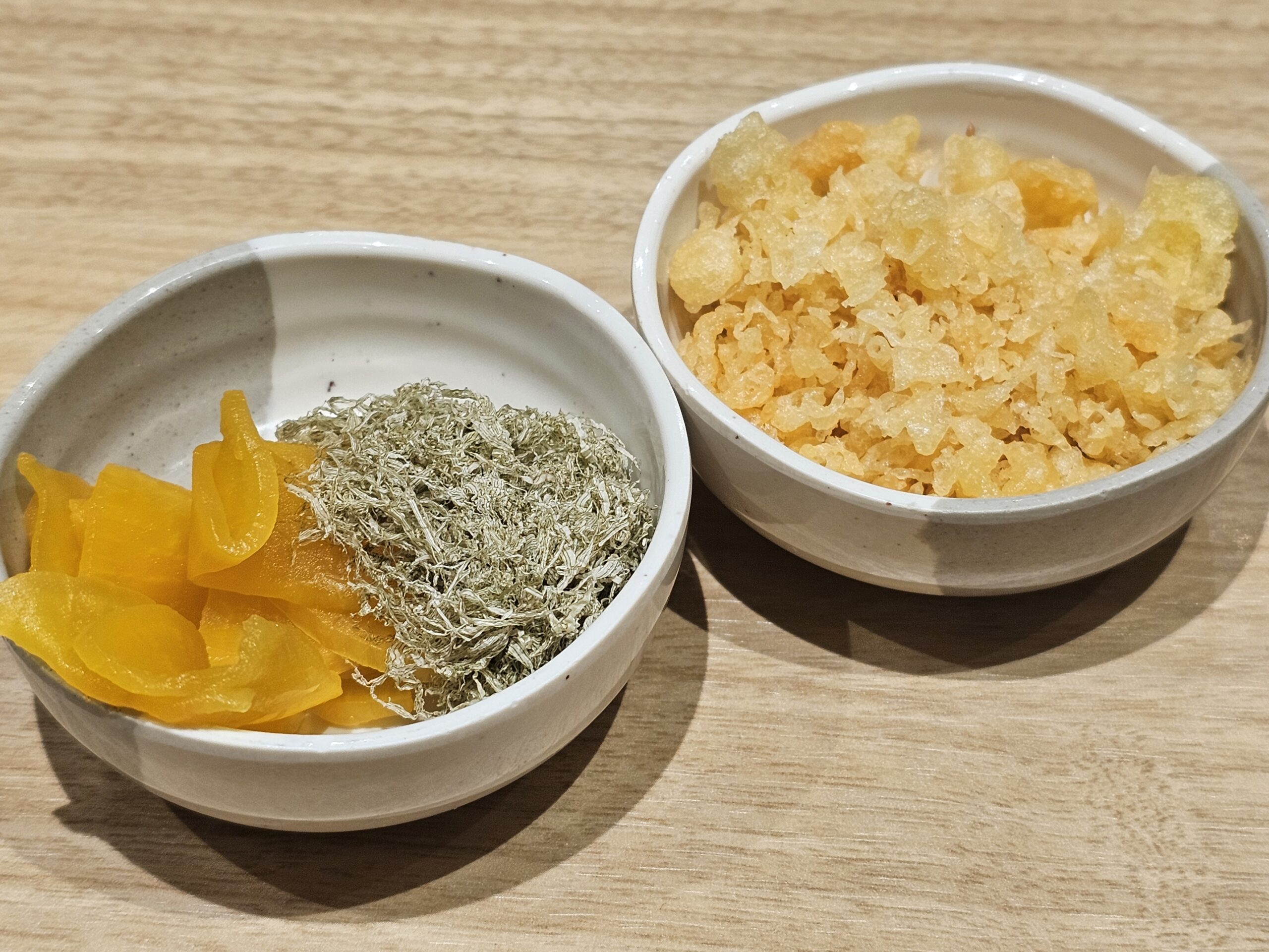 資さんうどんの薬味三種