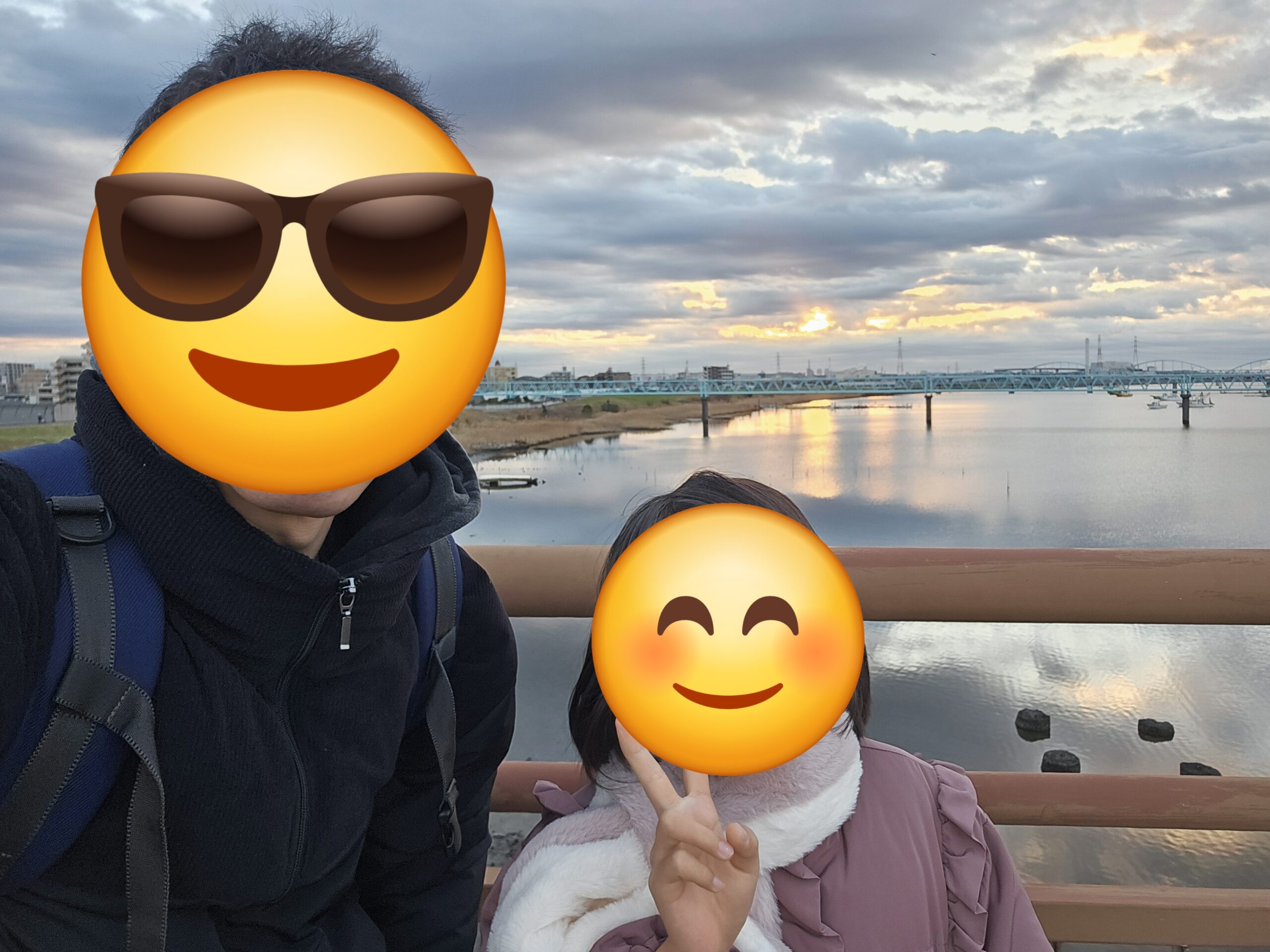 長女と見る新行徳橋からの初日の出