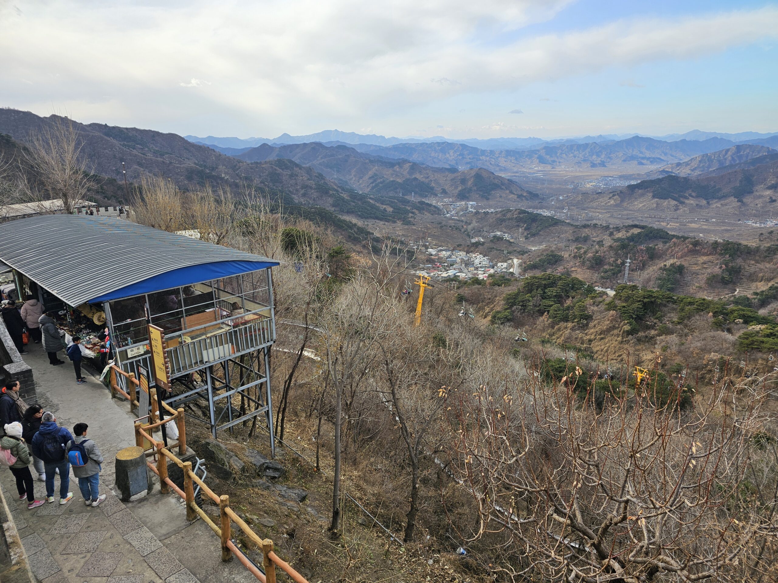 慕田峪長城の売店エリア