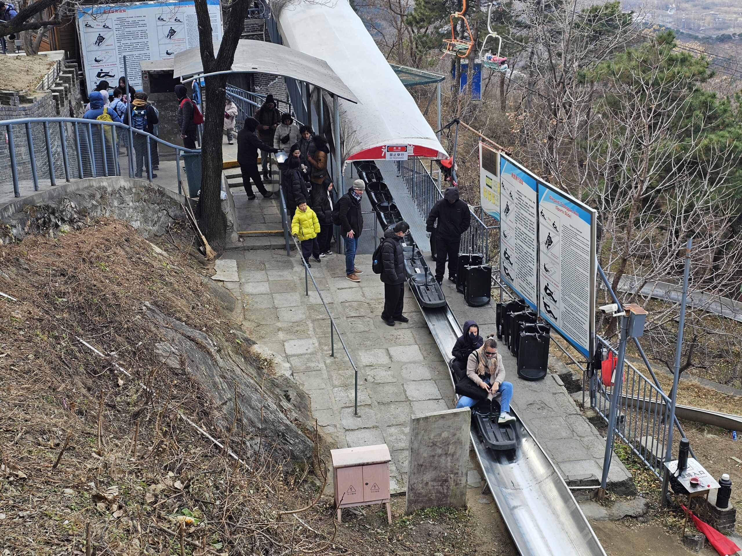 トボガン（スライダー）乗り場