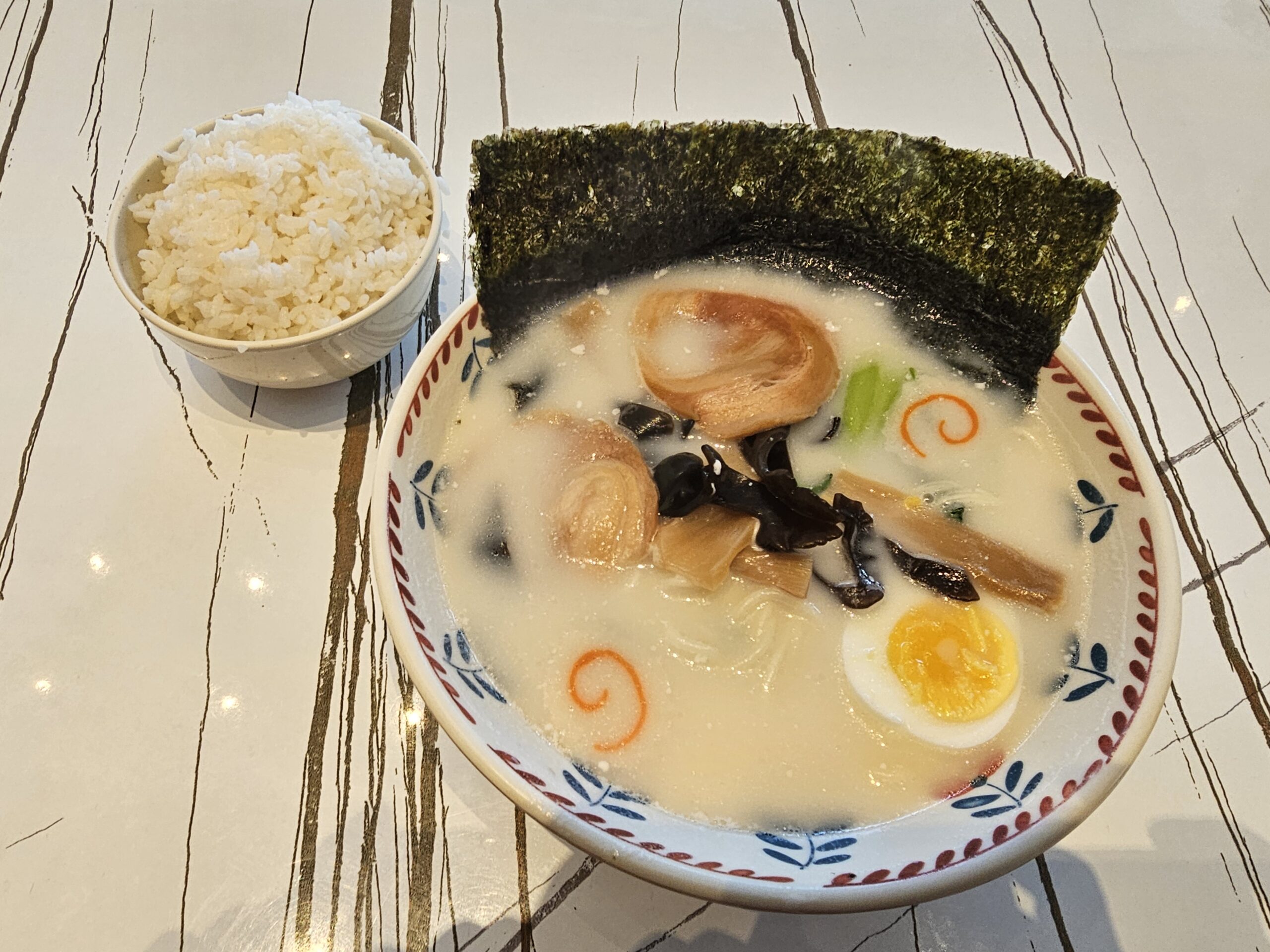 とんこつチャーシューラーメン