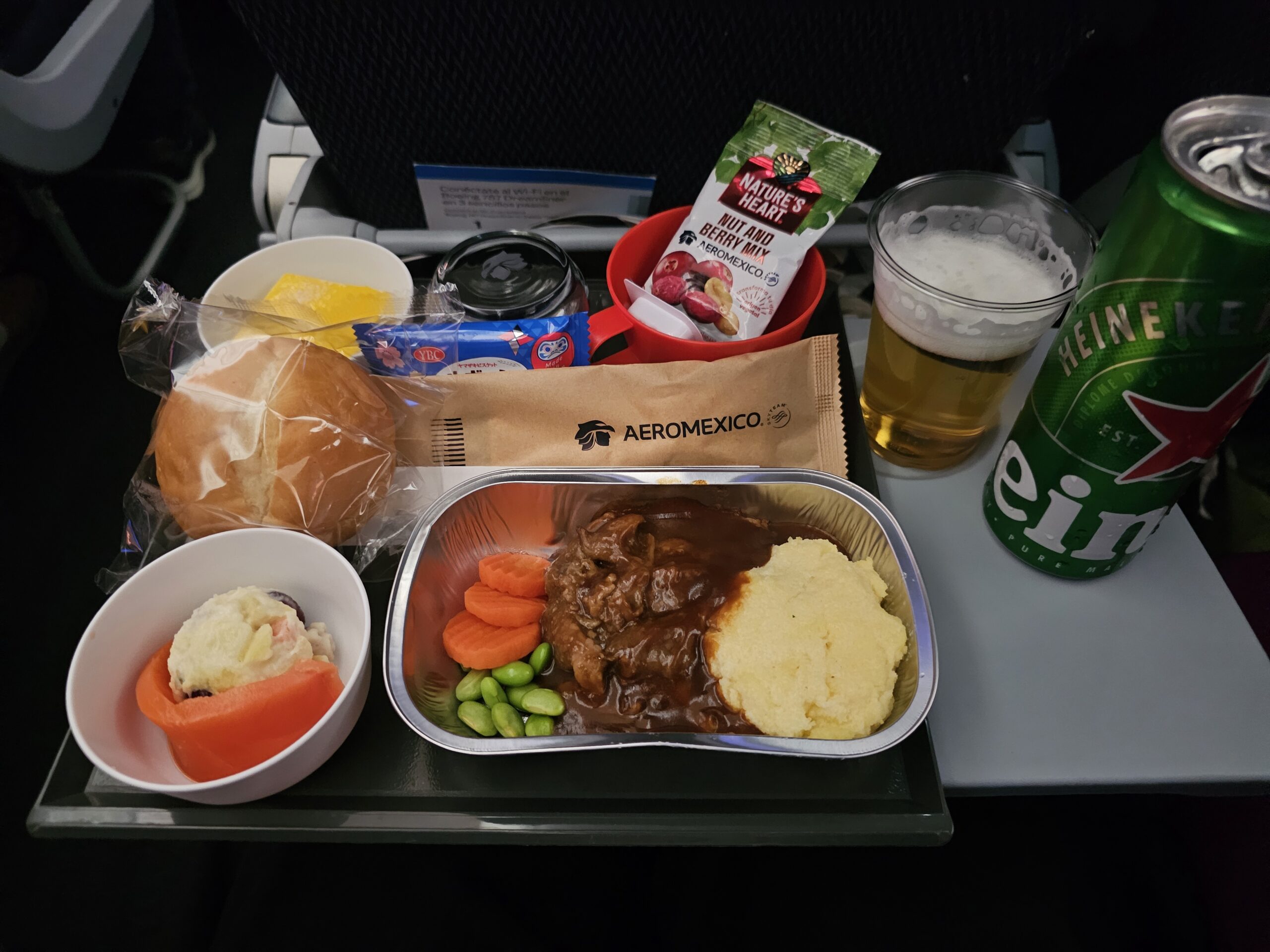 機内食（夕食）
