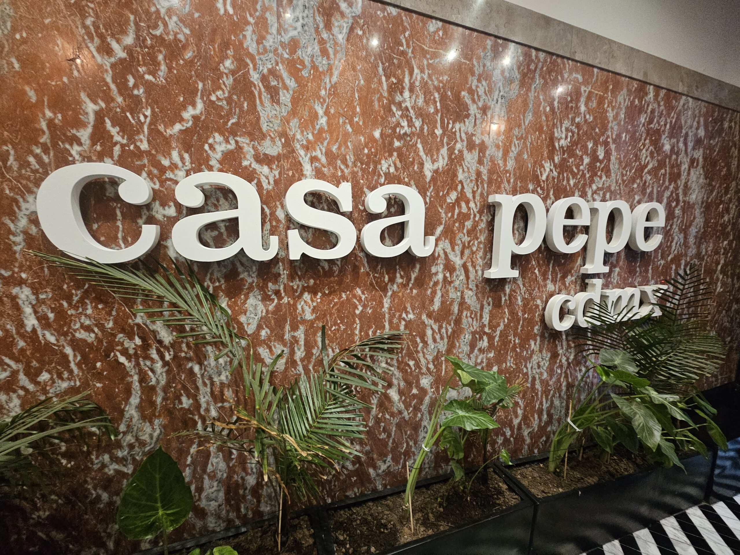 casa pepeの入口