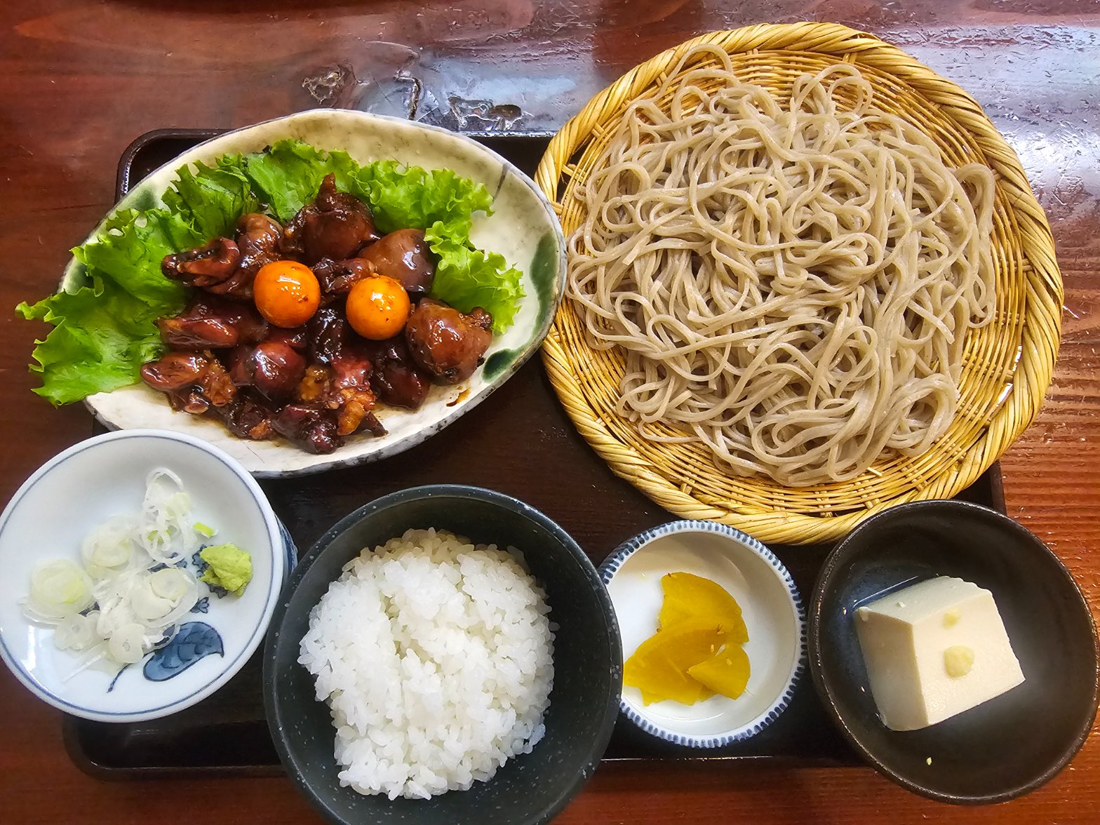 甲府鳥もつセット